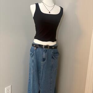 Girl Tribe Co. Denim Cargo Skirt - Size M
